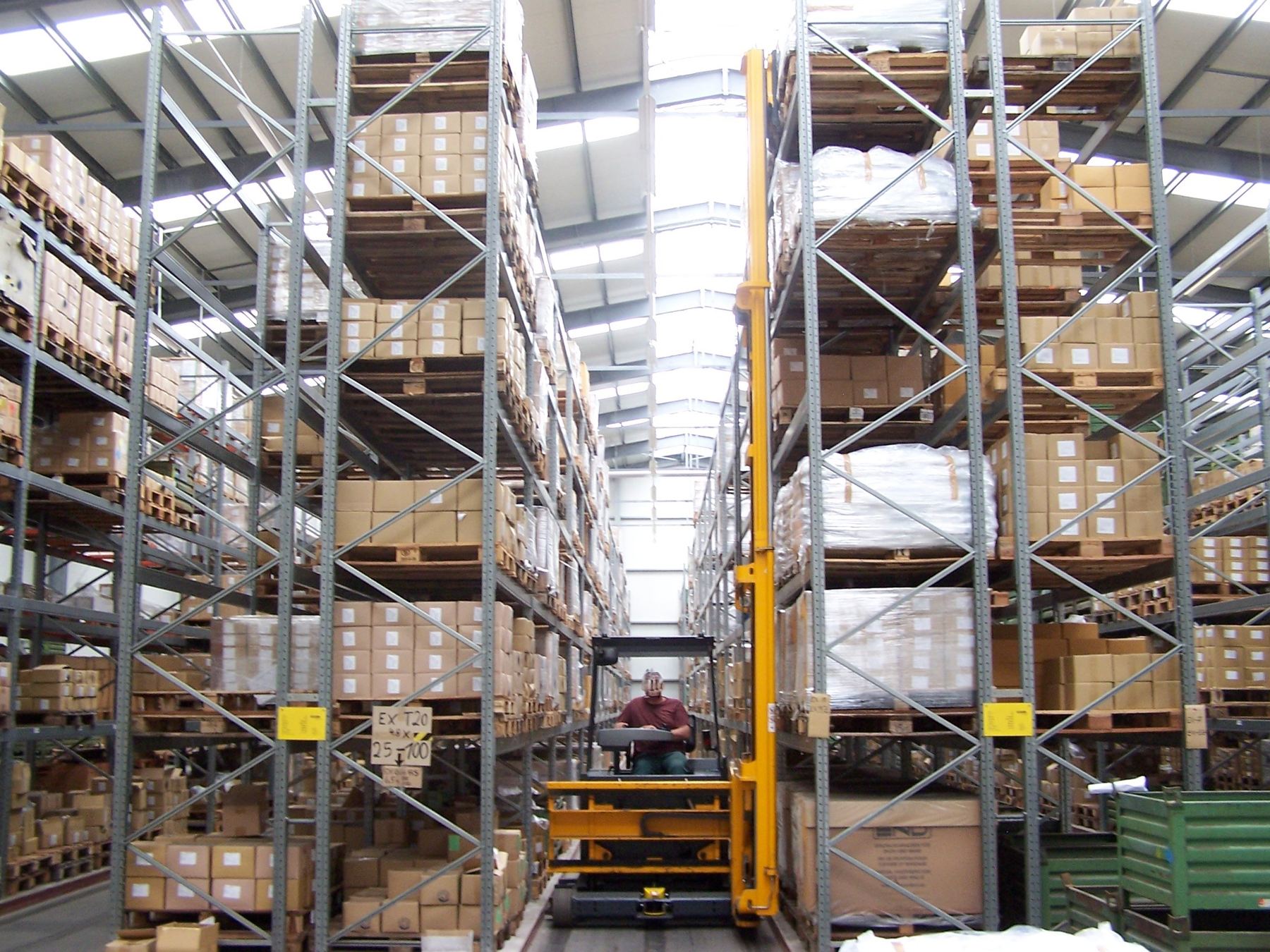 Zentrallager der Guntram End GmbH in Saarbrücken